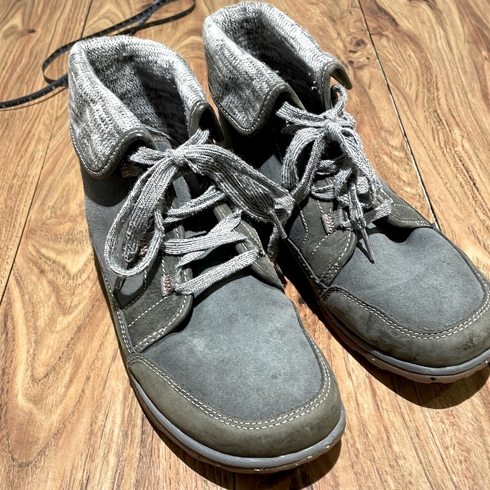 Chaco grey Barbary Boot 9